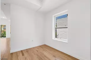 840 S 19th St, Newark, NJ 07108 - Photo 14