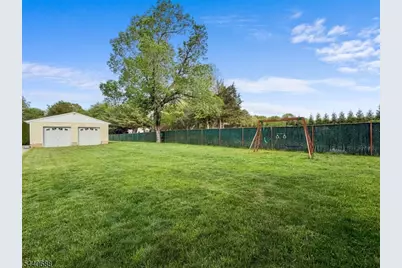 323 Frank Applegate Rd, Jackson, NJ 08527 - Photo 36