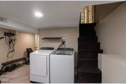 138 Jerome Pl, Bloomfield, NJ 07003 - Photo 20