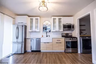 25 Bloomingdale Dr, Hillsborough Township, NJ 08844 - Photo 8