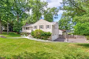 2 Langtree Dr, Livingston, NJ 07039 - Photo 2