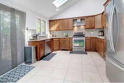 2 Langtree Dr, Livingston, NJ 07039 - Photo 6