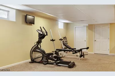 195 Fairfield Ln, Hillsborough Township, NJ 08844 - Photo 28