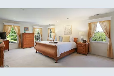 195 Fairfield Ln, Hillsborough Township, NJ 08844 - Photo 20