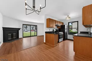 1215 Spruce Hills Dr, Glen Gardner, NJ 08826 - Photo 6