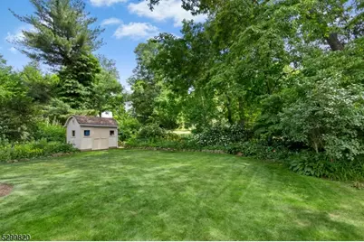39 Woodlawn Dr, Chatham Township, NJ 07928 - Photo 36