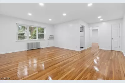 245 Passaic Ave #E9, Passaic, NJ 07055 - Photo 4