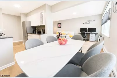 605 Grove St #H3, Clifton, NJ 07013 - Photo 4