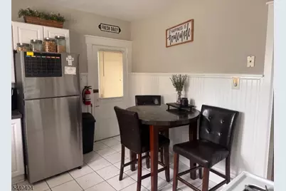 27 Somerset St #2, Somerville, NJ 08876 - Photo 4