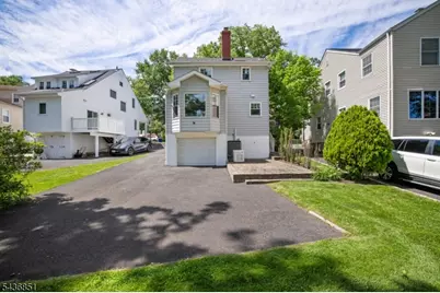 18 Sunset Dr, Millburn, NJ 07041 - Photo 26