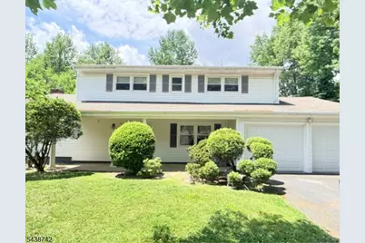 13 Greenwich Rd, Edison, NJ 08820 - Photo 1
