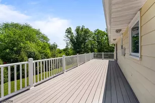 29 Oxford Cir, Montgomery Township, NJ 08558 - Photo 28