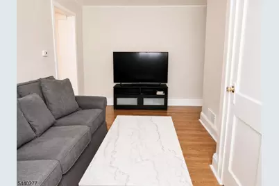 522 Saddle River Rd Apt 1 #Apt1, Saddle Brook Township, NJ 07663 - Photo 4