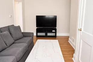 522 Saddle River Rd #1, Saddle Brook Township, NJ 07663 - Photo 4