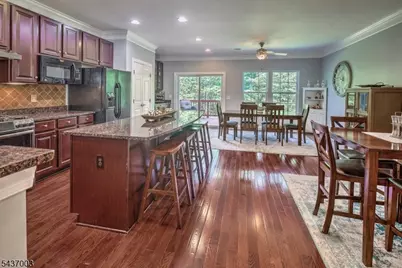 80 Thomastown Rd, Mine Hill, NJ 07803 - Photo 10