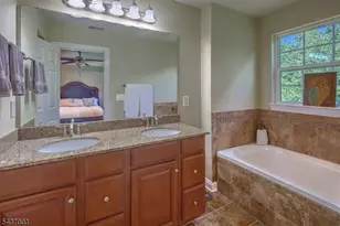 80 Thomastown Rd, Mine Hill Twp., NJ 07803 - Photo 16