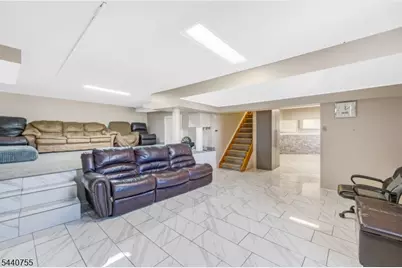 207 Eileen Dr, Cedar Grove, NJ 07009 - Photo 16
