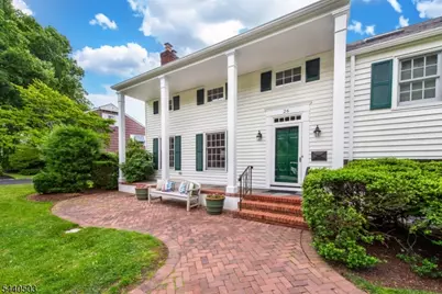 26 Cornell Way, Montclair, NJ 07043 - Photo 2