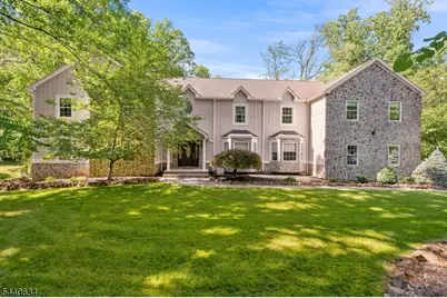 21 Angus Ln, Warren Township, NJ 07059 - Photo 2