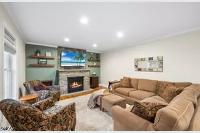 21 Angus Ln, Warren Township, NJ 07059 - Photo 10
