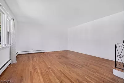 1004-06 Park Ln, Plainfield, NJ 07062 - Photo 6