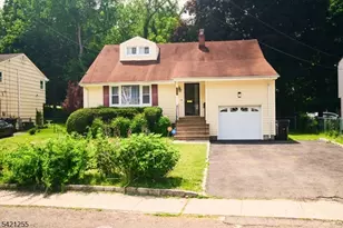 1004-06 Park Ln, Plainfield, NJ 07062 - Photo 1