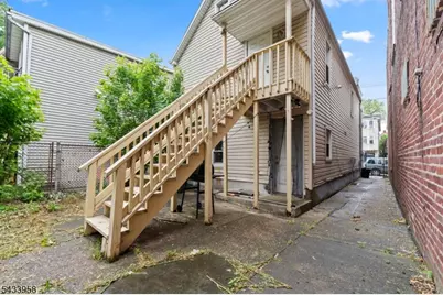 322 E Jersey St, Elizabeth, NJ 07206 - Photo 18