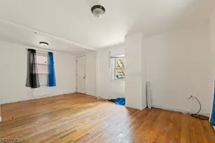 322 E Jersey St, Elizabeth, NJ 07206 - Photo 14