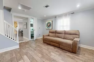 124 Green St, Franklin Township, NJ 08873 - Photo 4