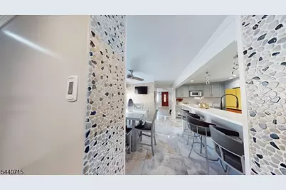 124 Green St, Franklin Township, NJ 08873 - Photo 20