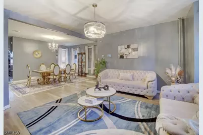 40 Bruen Ave, Irvington, NJ 07111 - Photo 4