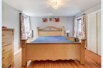 40 Bruen Ave, Irvington, NJ 07111 - Photo 8