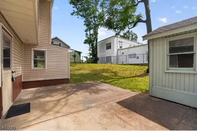 21 Ash Rd, Edison, NJ 08817 - Photo 34