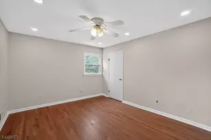 21 Ash Rd, Edison, NJ 08817 - Photo 18