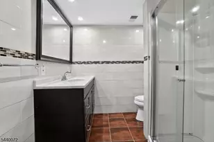 21 Ash Rd, Edison, NJ 08817 - Photo 26