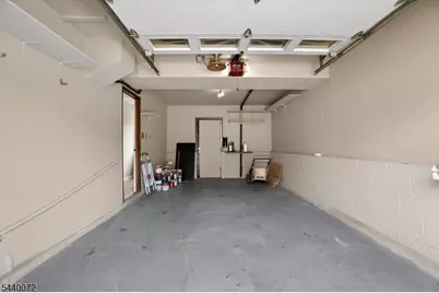21 Ash Rd, Edison, NJ 08817 - Photo 32