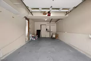 21 Ash Rd, Edison, NJ 08817 - Photo 32