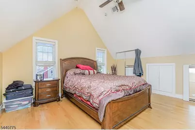 344 Joralemon St, Belleville, NJ 07109 - Photo 12