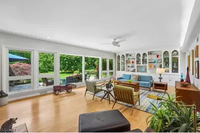 95 Yantacaw Brook Park, Montclair, NJ 07043 - Photo 4