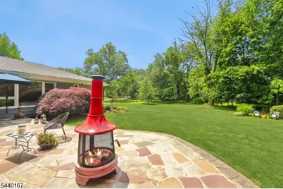 95 Yantacaw Brook Park, Montclair Twp., NJ 07043 - Photo 38