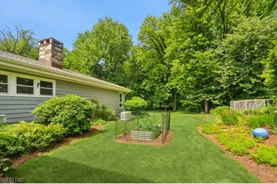 95 Yantacaw Brook Park, Montclair, NJ 07043 - Photo 36