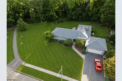 95 Yantacaw Brook Park, Montclair, NJ 07043 - Photo 38