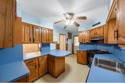 1941 Axton Ave, Union Township, NJ 07083 - Photo 8
