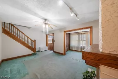 1941 Axton Ave, Union Township, NJ 07083 - Photo 4