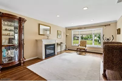 6 Davenport Ave, Roseland, NJ 07068 - Photo 8