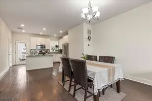 309 Saratoga Ct Ondo, Branchburg Township, NJ 08876 - Photo 16