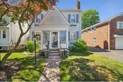 24 Meeker Pl, Millburn, NJ 07041 - Photo 2