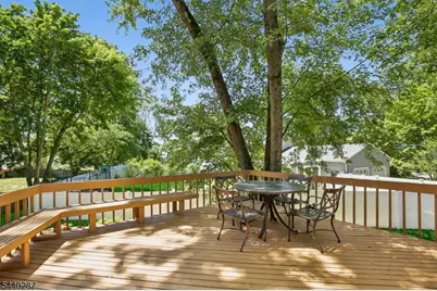 24 Cherry Hill Rd, Livingston Twp., NJ 07039 - Photo 24