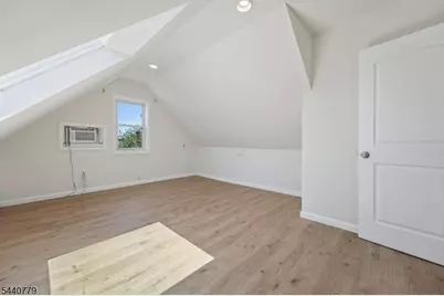 31 Blakely Pl #2, Garfield, NJ 07026 - Photo 18