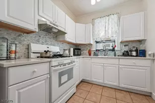 31 Blakely Pl, Garfield, NJ 07026 - Photo 30